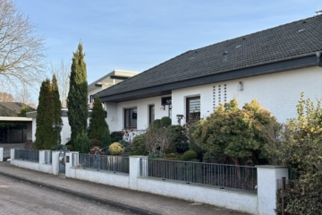 Familienhaus mit großem Garten, 27607 Geestland, Bungalow
