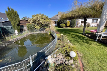 Familienhaus mit großem Garten - Gartenteich (47706)