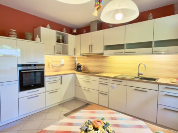 Ihr Wohntraum: Bungalow in begehrter Ruhelage - Küche (70706)