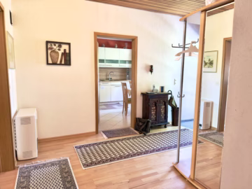 Ihr Wohntraum: Bungalow in begehrter Ruhelage - Flur (70703)