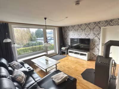 Charmantes Anwesen Nähe Speckenbüttler Park - OG Wohnzimmer (81454)