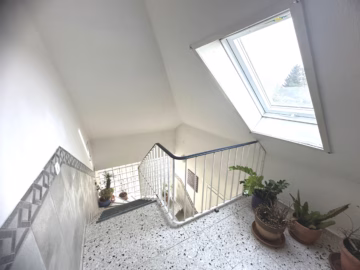 Charmantes Anwesen Nähe Speckenbüttler Park - OG Treppenaufgang (70627)