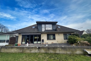 Exklusive Immobilie Nähe Speckenbüttler Park - Gartenansicht (44347)