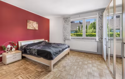 Charmantes Anwesen Nähe Speckenbüttler Park - Schlafzimmer (81443)