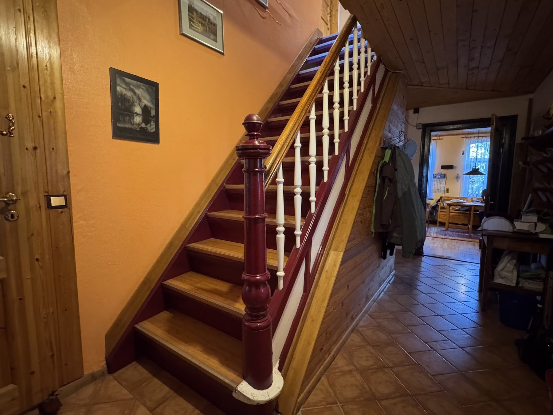 Treppe / Flur