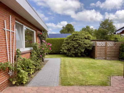 Vielseitiges Immobilien-Duo - Garten Anbau (80555)