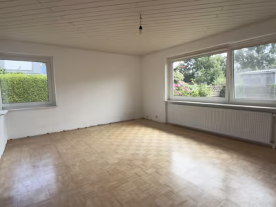 Vielseitiges Immobilien-Duo - Wohnzimmer Anbau (80565)