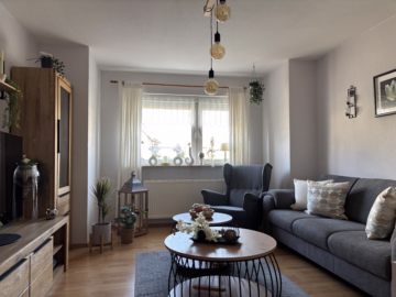 Naturschutzgebiet als Nachbarn – EFH in Wulsdorf - Wohnzimmer (45535)