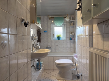 Naturschutzgebiet als Nachbarn – EFH in Wulsdorf - Wannenbad Anbau (45546)
