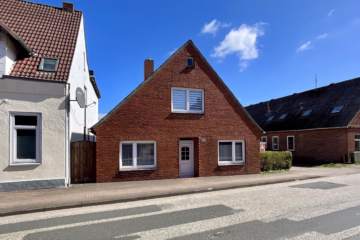 Einfamilienhaus mit großem Potential - Straßenansicht II (44878)