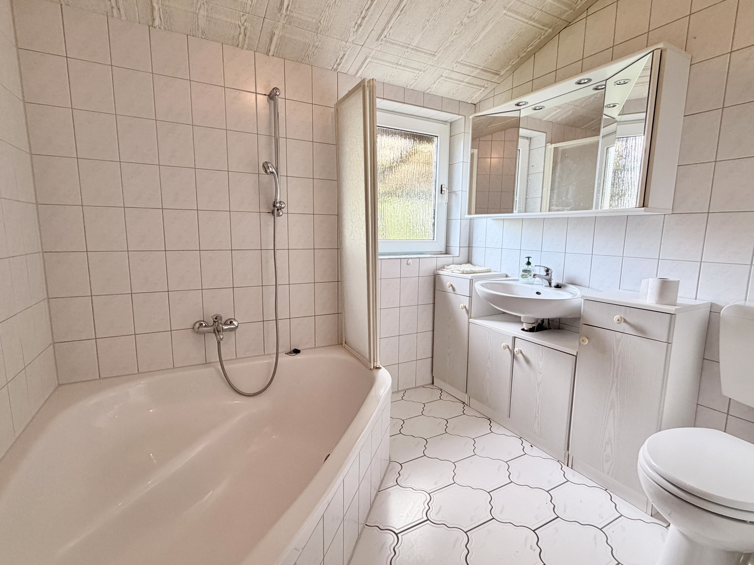 Badezimmer DG