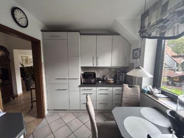 Wohnen & Gewerbe an einem ruhigen Ort - Küche Ansicht 2 (37067)