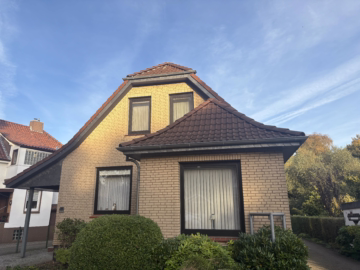 Wohnen & Gewerbe an einem ruhigen Ort - Straßenansicht (38265)