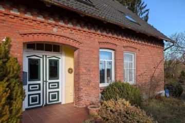 Wohn- und Geschäftshaus mitten in Hechthausen, 21755 Hechthausen, Einfamilienhaus