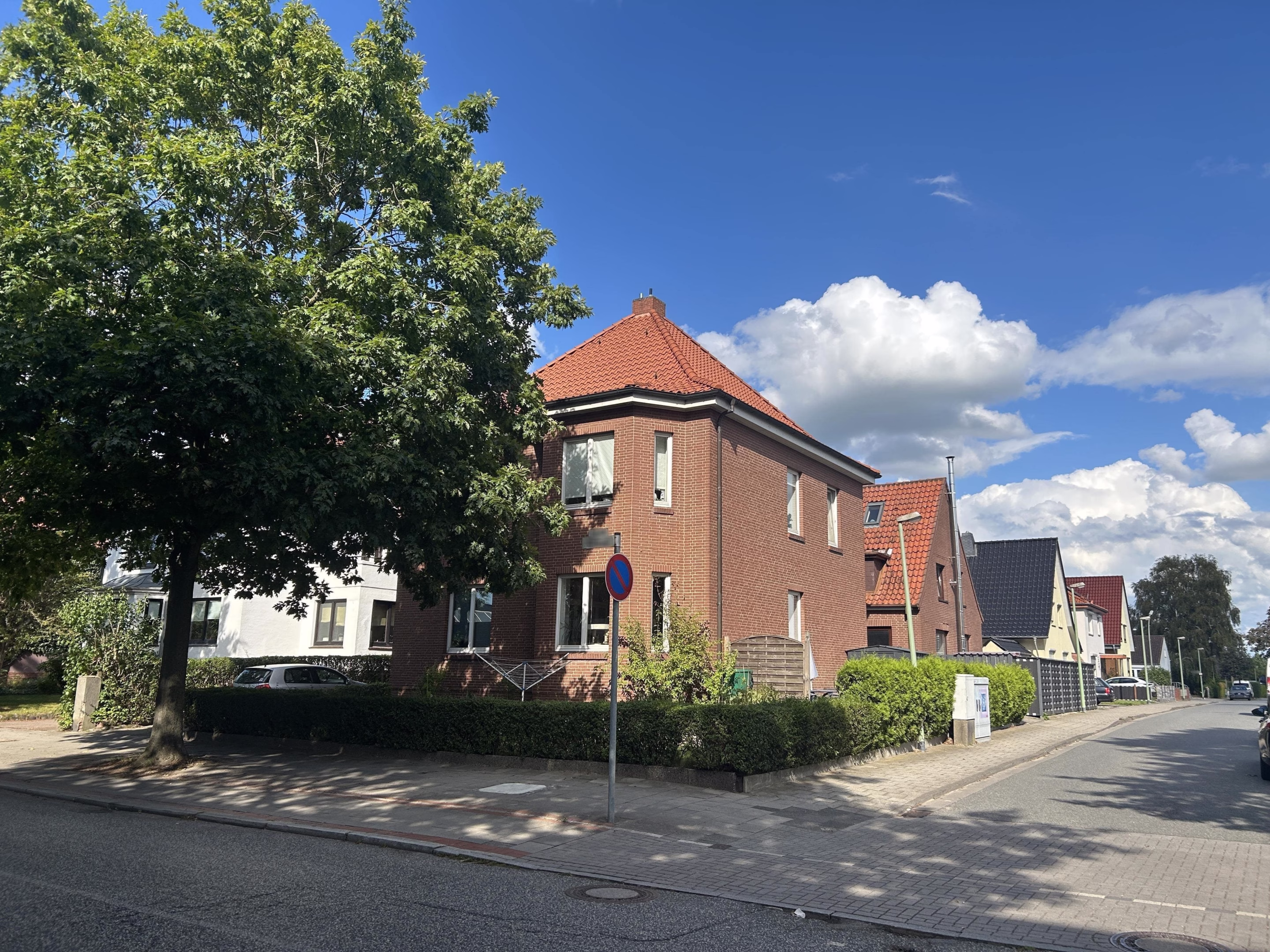 Straßenansicht