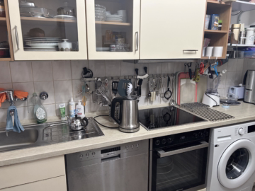 Vermietetes ZFH + Gewerbe & DG-Wohnung in Wulsdorf - Küche (37027)