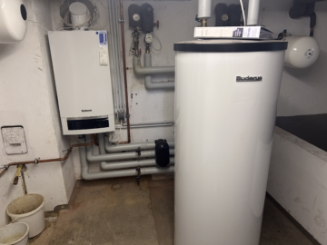 Vermietetes ZFH + Gewerbe & DG-Wohnung in Wulsdorf - Heizung Vorderhaus (37030)