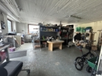 Werkstatt Satteldachhaus - Vermietetes ZFH + Gewerbe & DG-Wohnung in Wulsdorf