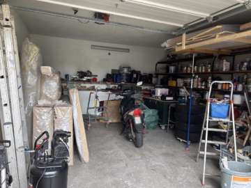 Vermietetes ZFH + Gewerbe & DG-Wohnung in Wulsdorf - Garage 2 Satteldachhaus (37040)