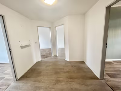 Attraktives Zuhause in gepflegter Wohnlage - Flur (92384)