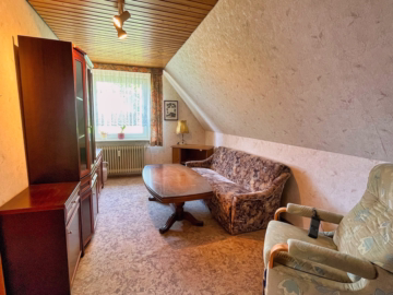 Großzügiges Einfamilienhaus in Krummendeich - Zimmer OG (35528)