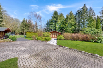 Familienhaus mit 2-3 Wohneinheiten & großem Garten - Gartenhäuser (46584)