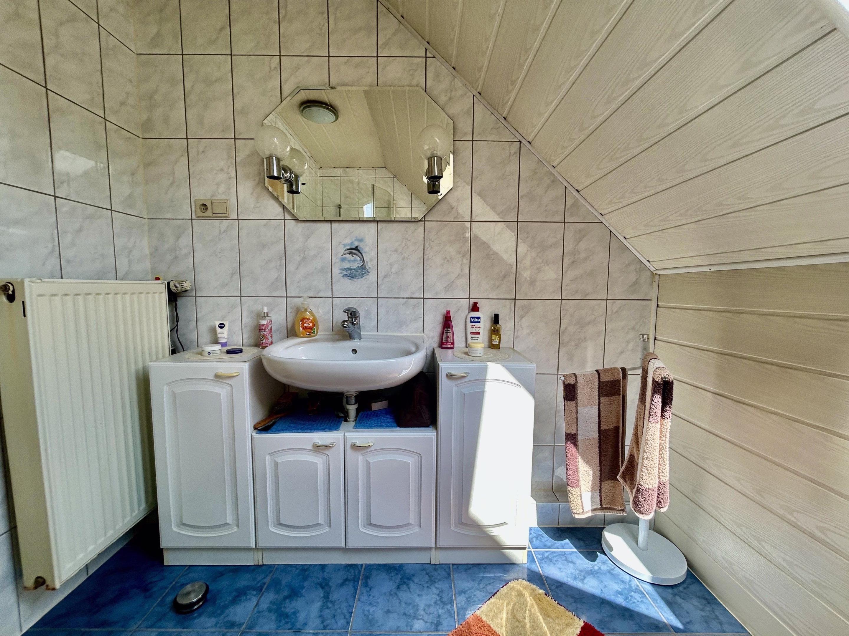 Badezimmer im OG