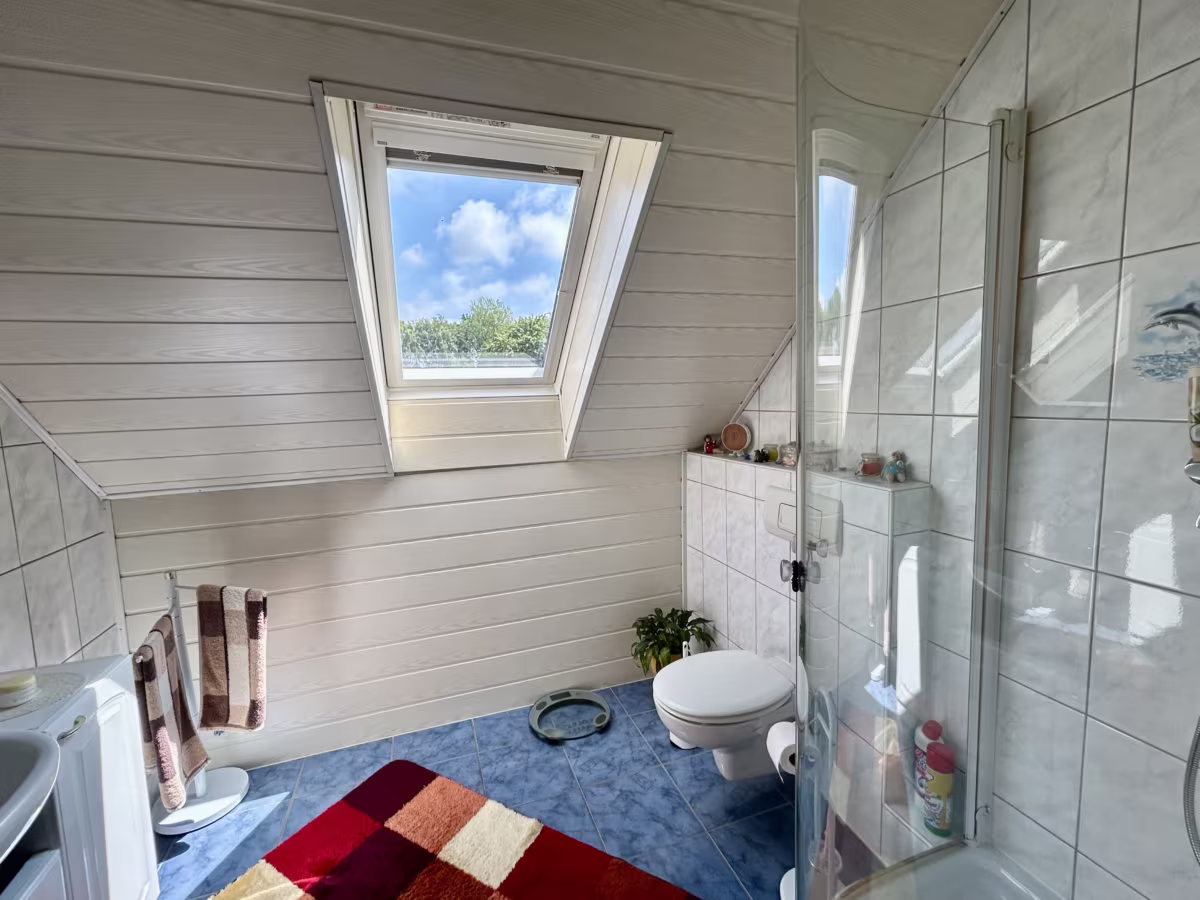 Badezimmer im Obergeschoss