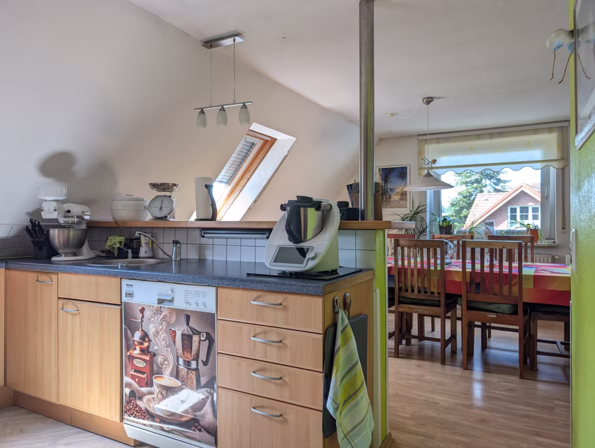 Offene Küche & Esszimmer OG